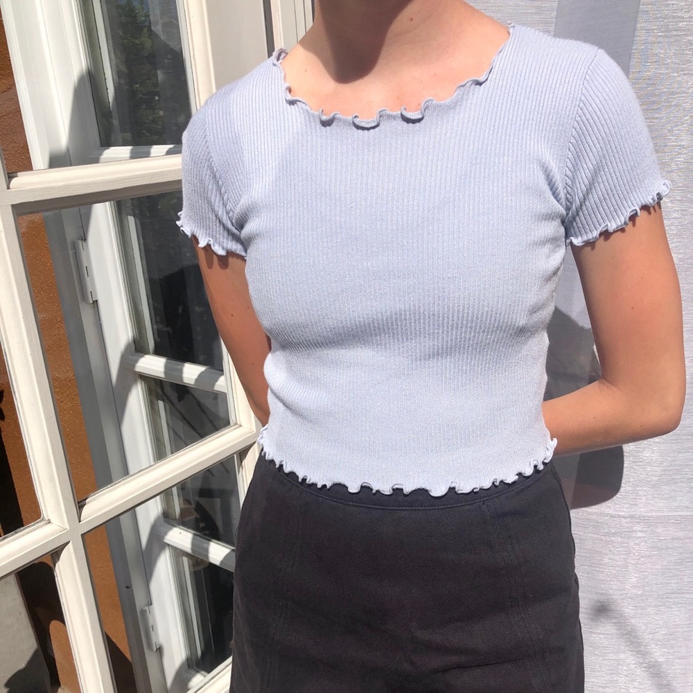 Light baby blue Brandy Melville ribbed crop